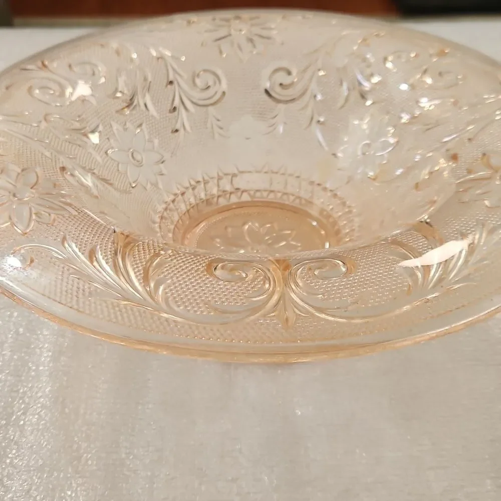 Vintage Indiana Pink Glass Bowl Floral Lace Pattern 11